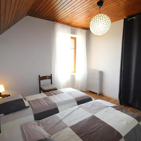 Maison Renovee Au Coeur Du Cantal, Animaux Acceptes - Fr-1-742-469